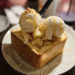 Honey Toast