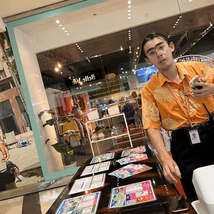 Ken the worst service/attitude to a customer