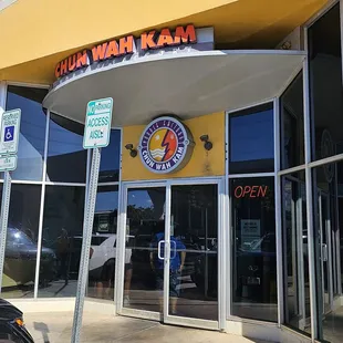 Chun Wah Kam is quite popular for takeout