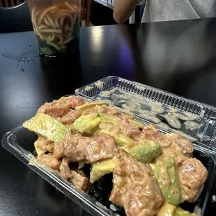 Uncle Jason roll delivered with the spicy flavor and avocado slices.