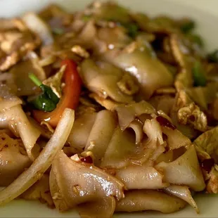 Drunken Noodle with Chicken
