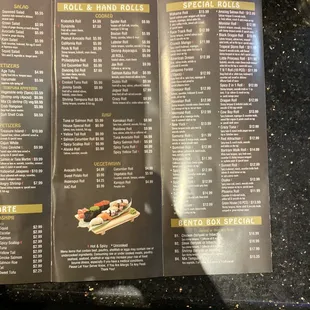 Sushi rolls