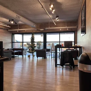 Spacious, comfortable upper floor