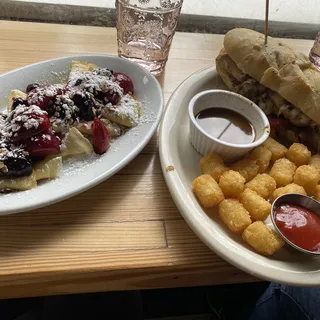 Berry Bliss Crepes