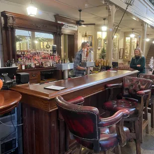 Bar area next to restaurant