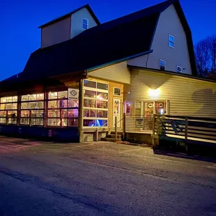 Wakeman Elevator Craft Beer And Wine Barn