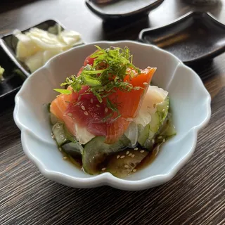 Seafood Sunomono