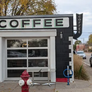 Exterior, Walden Coffee