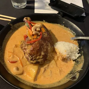 Gaeng Phet Pet Yarng Duck Curry