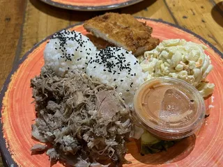 Mokis Hawaiian Grill