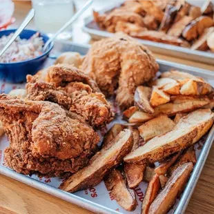 bbq chicken, chicken, fried chicken wings, poultry, fried chicken, bbq wings, chicken wings and fried chicken, chicken wings, food