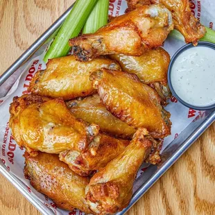 bbq wings, fried chicken, chicken wings, chicken, bbq chicken, food, chicken wings and fried chicken, fried chicken wings, poultry