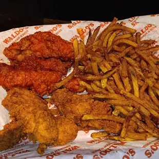 food, fried chicken, fried chicken wings, chicken wings and fried chicken, chicken wings, bbq wings, chicken, poultry, bbq chicken