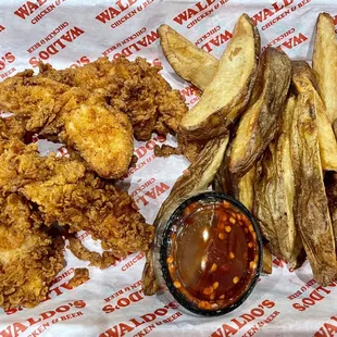chicken wings and fried chicken, food