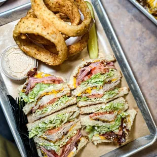 Deacon triple decker club