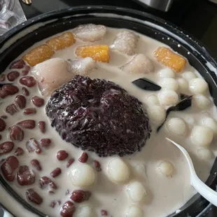 Herbal Jelly &amp; Taro