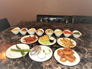 Bonnie And Clyde Grill And Sports Bar