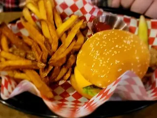 Baron's Steakhouse + Bar