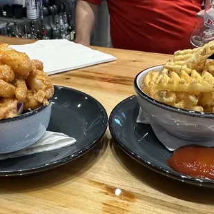 Bang bang shrimp and waffles fries (appetizers)