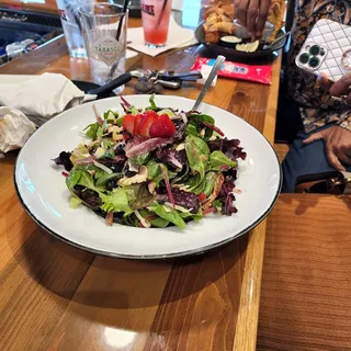 Chicken Berry Pecan Salad