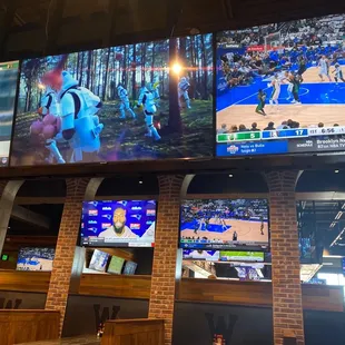 TV's everywhere, there's not a bad seat in the houseIf You want to watch a  game, this is DEFINITELY "THE" Place to Be &amp; Do It!!