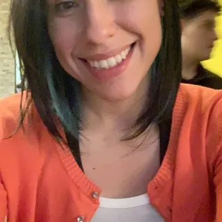 Maribel V.