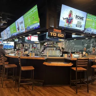 the main bar