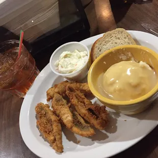 Perch w/mashed potatoes n' cole slaw