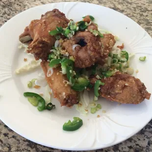 Black and Pepper Fried Chicken Wings