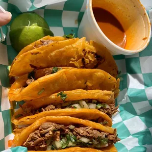 Tacos birria
