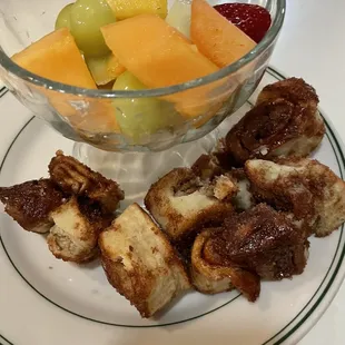 Brunch cinnamon rolls and fruit