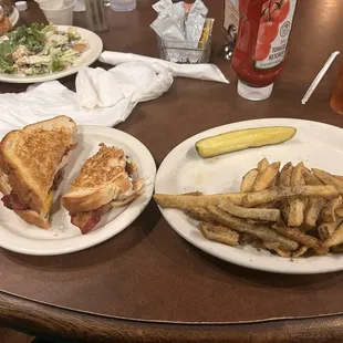 Chicken melt with cold fries
