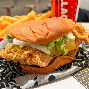 That&apos;s the last, That&apos;s the last time I&apos;ll ever let you in  Deluxe Chicken Sandwich Combo from #WallaceChicken