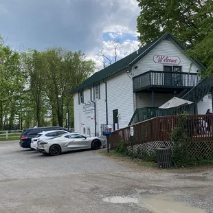 Wallace Station outside
