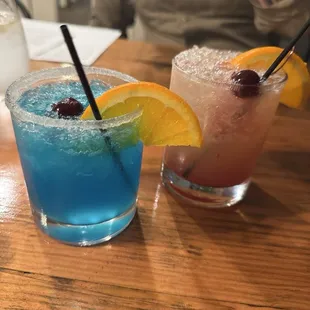 dessert, drink