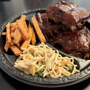 Thursday rib special with sweet potato fries and spaghetti salad. Spaghetti salad? Yep. And it was gooood.