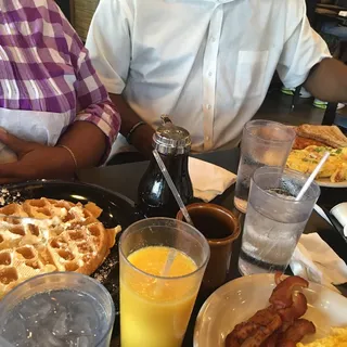 Chicken Waffle Sandwich