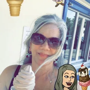 Look at that big serving for a kiddie cone!