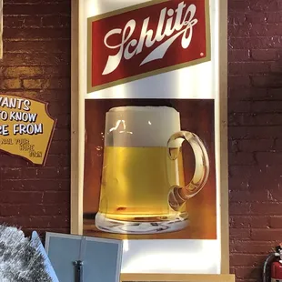 Schlitz!