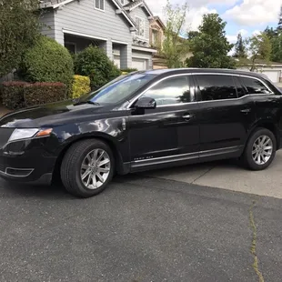 New fleet of Towncar&apos;s