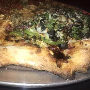 a close up of a pizza