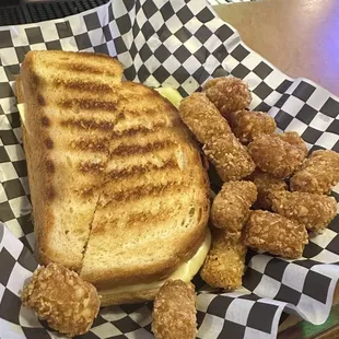 Grill cheese