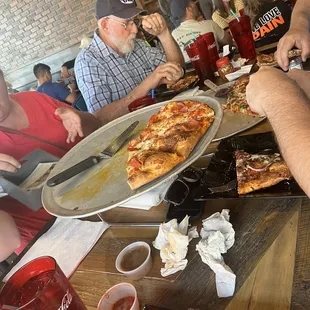 food, pizza