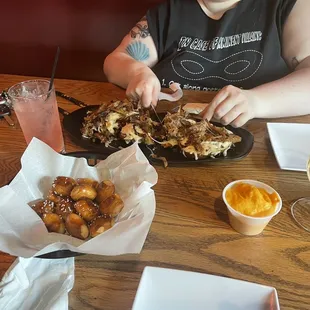 Appetizers and cocktails