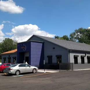 Walter's Twin Tavern on Applegrove in North Canton.