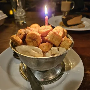 food, dough desserts, donuts