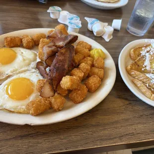 The #1 breakfast Special, with bacon, tots, ssu eggs, and French toast.