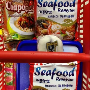 Nongshim Spicy noodles