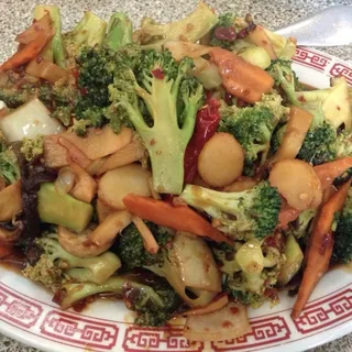 Broccoli With Tangy Sauce*