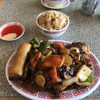 Beef With Tangy Sauce*